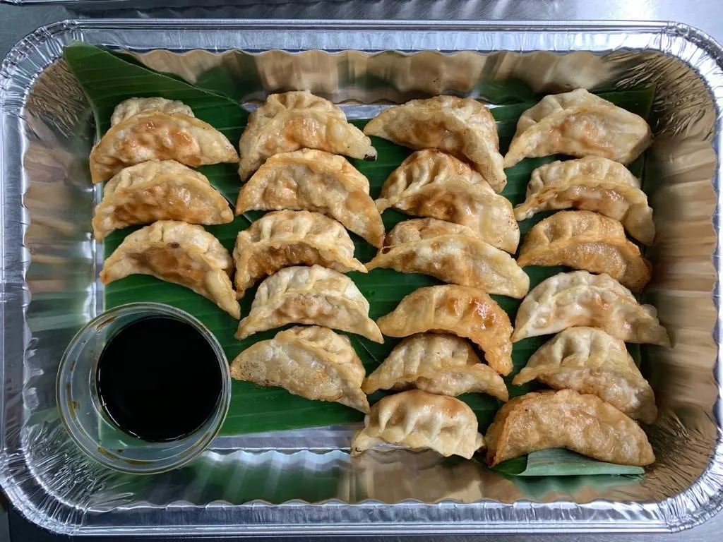 日式香煎豚肉餃子配豉油汁 30件