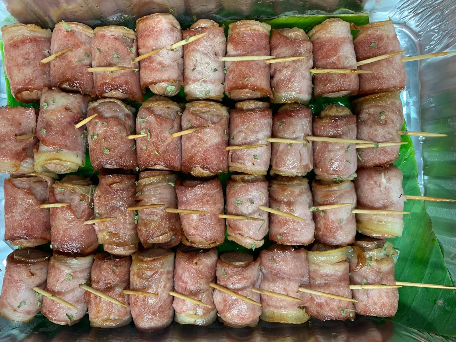 焗煙肉腸仔卷 36串